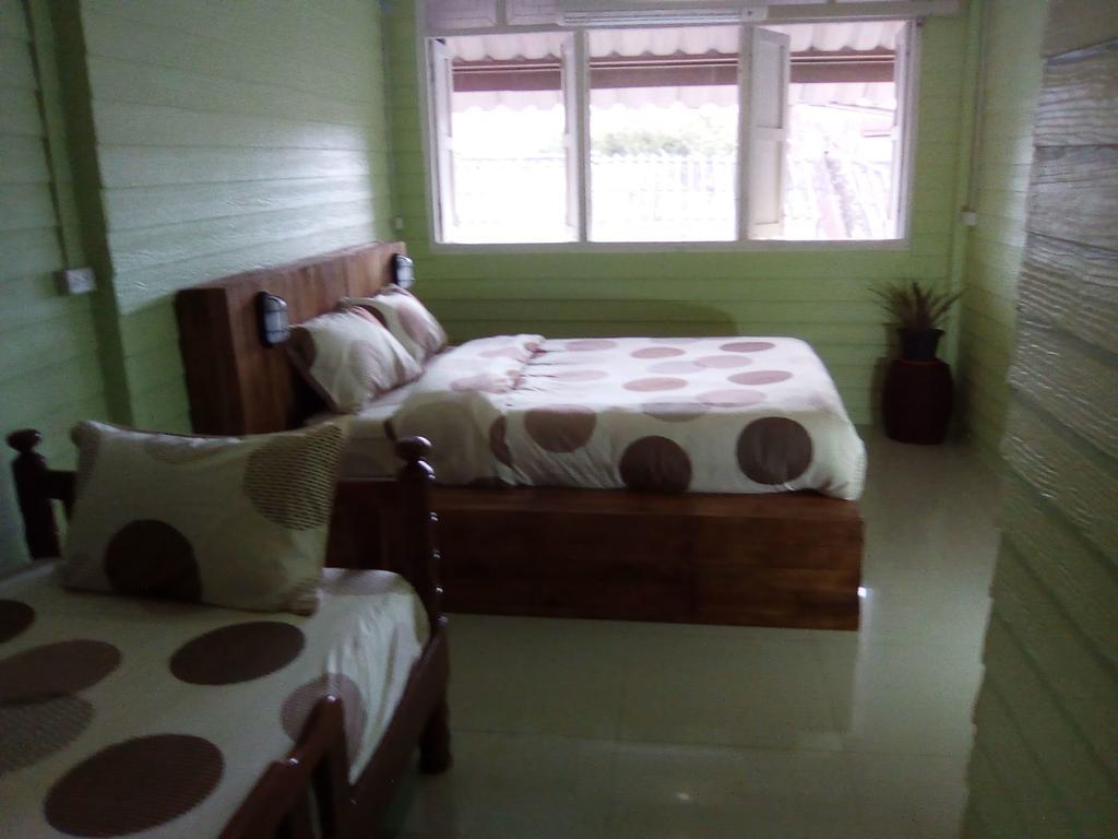 La Rivetta Bangkok Hostel Ngoại thất bức ảnh