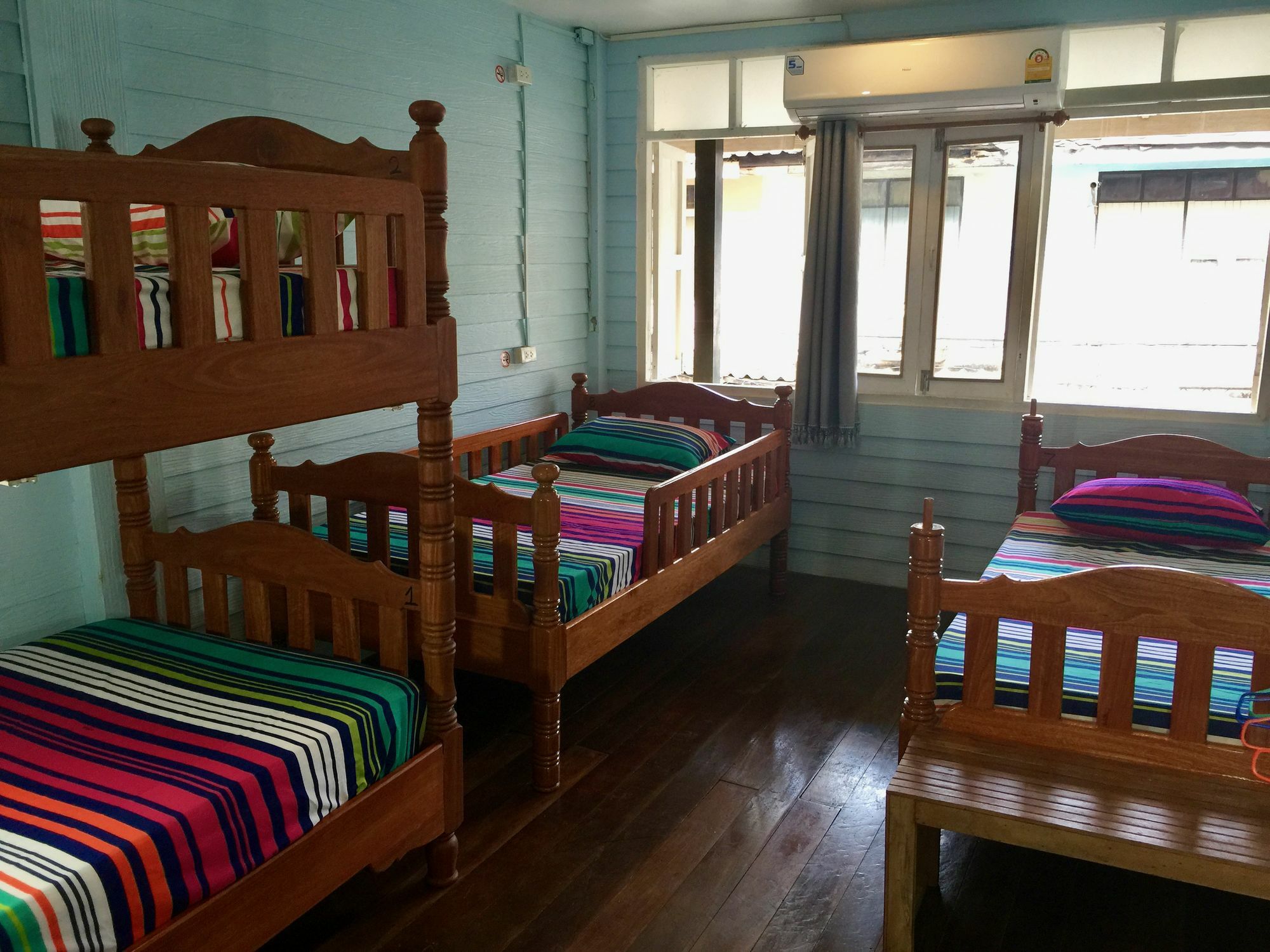 La Rivetta Bangkok Hostel Ngoại thất bức ảnh