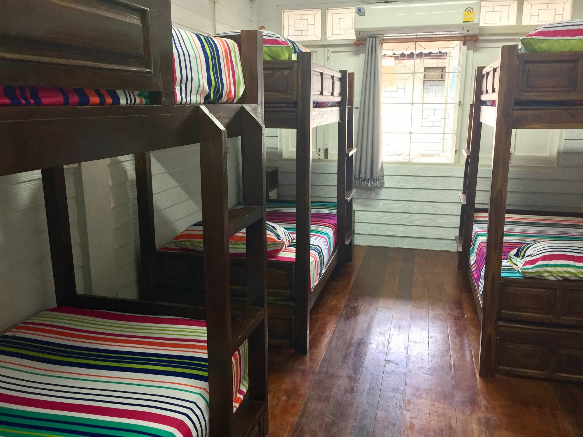 La Rivetta Bangkok Hostel Ngoại thất bức ảnh